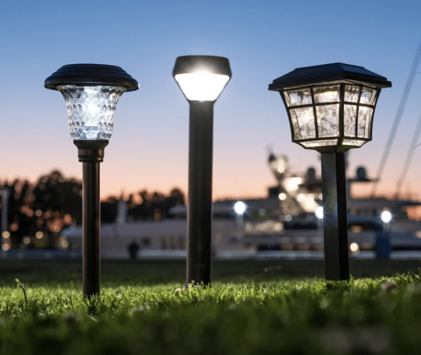 Creative Vintage Solar Outdoor Post Lights LED Garden Lights Pole Lamp Patio Lights