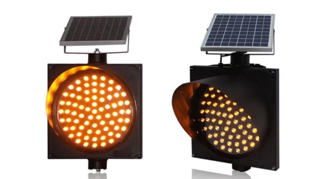 Solar traffic light