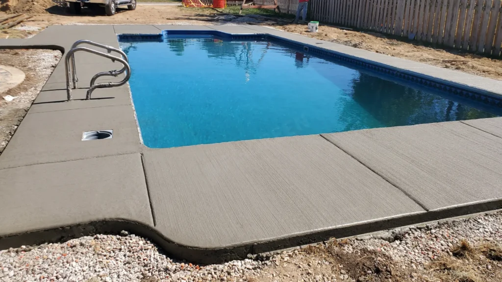 14.Concrete Swimming Pool